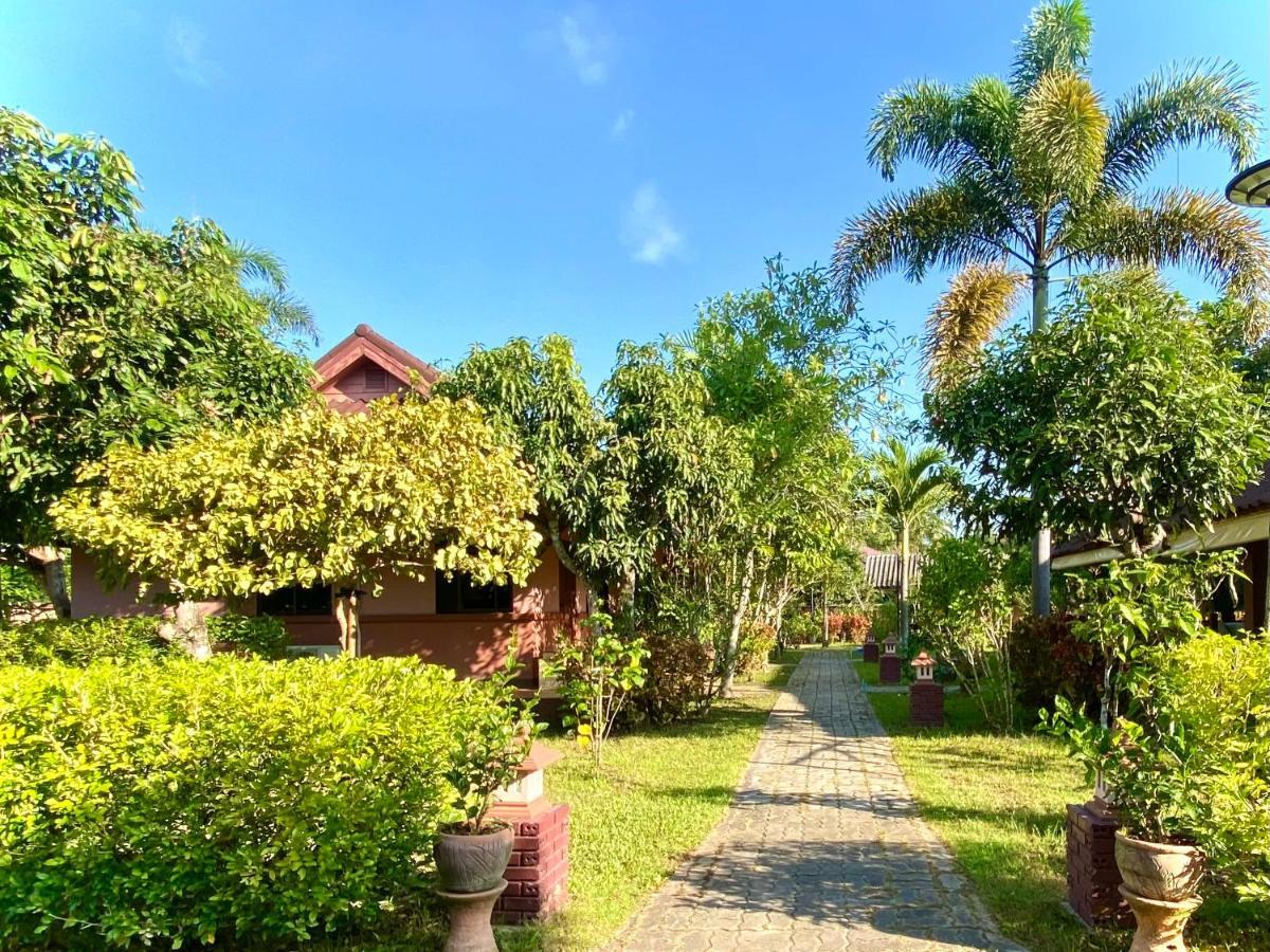 Mom And Me Resort & Farm Doi Saket Extérieur photo